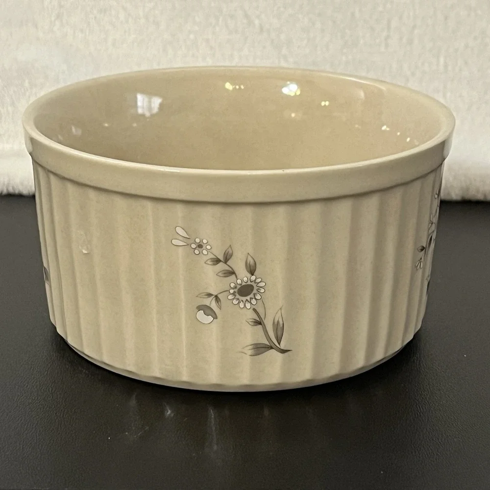 JMP Southampton Stoneware Collection Ribbed Ramekin Japan Dishwasher Microwave